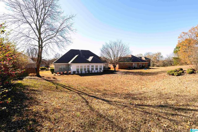 4333 SEGARS COVE, Bessemer, AL 35022