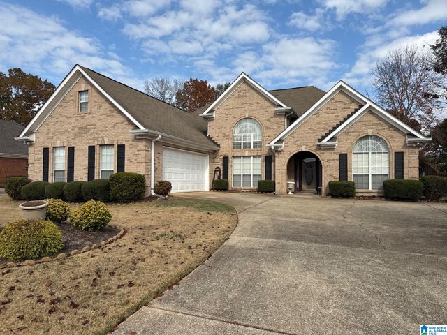 4333 SEGARS COVE, Bessemer, AL 35022