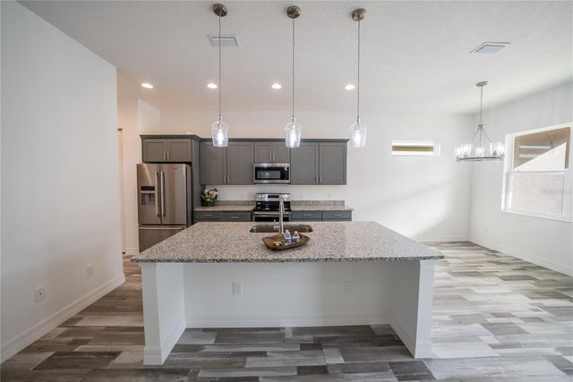 4720 SE 25TH LOOP, Ocala, FL 34480