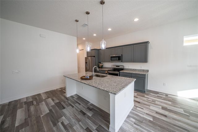 4720 SE 25TH LOOP, Ocala, FL 34480