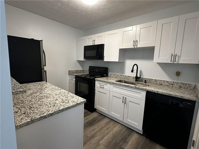 4071 Woodridge Way 4071, Tucker, GA 30084