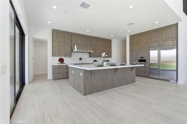 22801 Seaqua Circle, Chatsworth, CA 91311