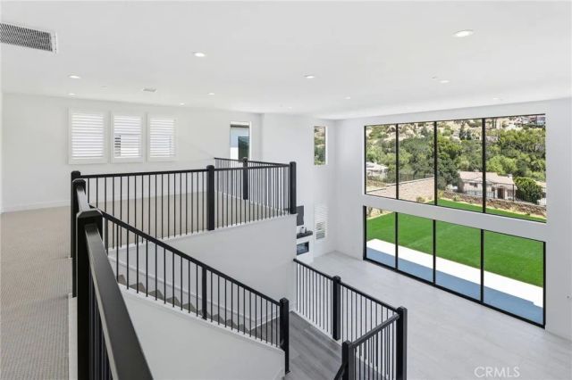 22801 Seaqua Circle, Chatsworth, CA 91311