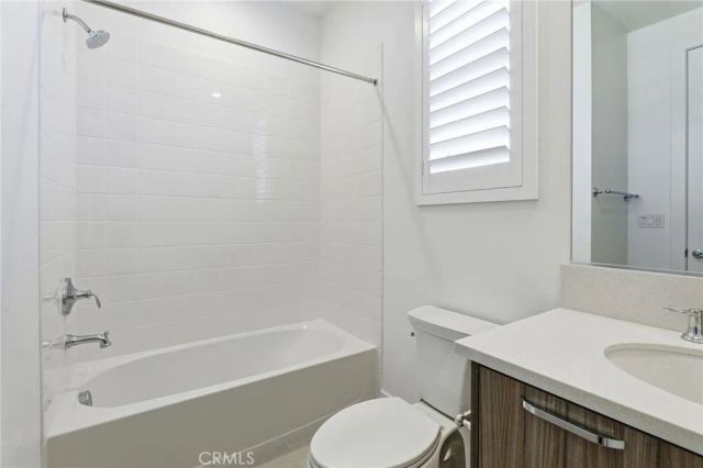 22801 Seaqua Circle, Chatsworth, CA 91311