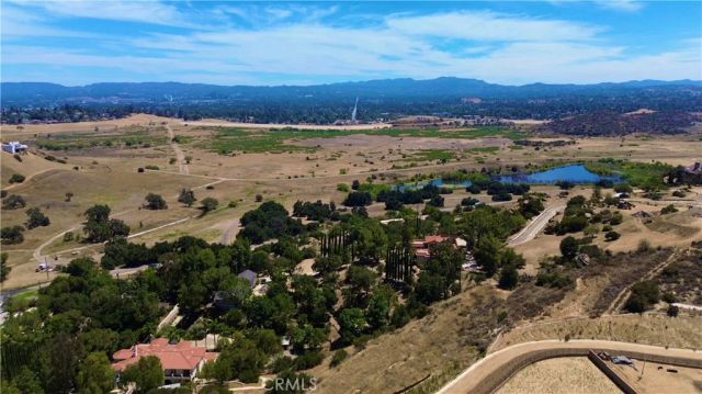 22801 Seaqua Circle, Chatsworth, CA 91311
