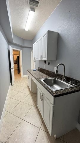 2506 SW 15th PL, Cape Coral, FL 33914