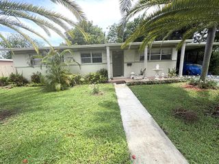 6940 NW 14th Court NW, Plantation, FL 33313