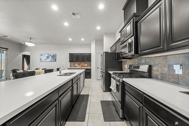 3982 S 34 Dr, Yuma, AZ 85365