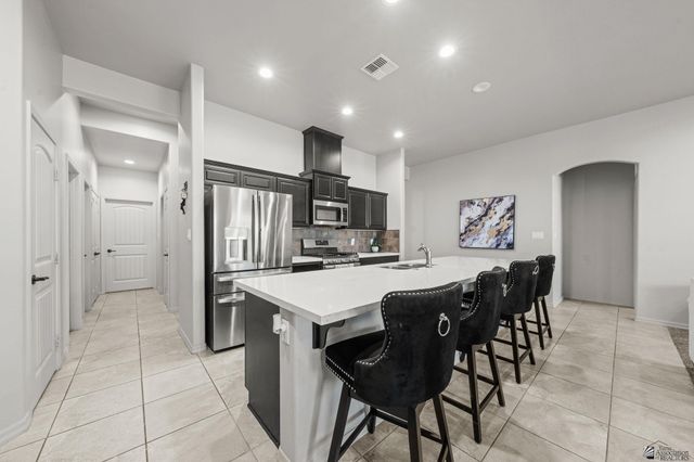 3982 S 34 Dr, Yuma, AZ 85365