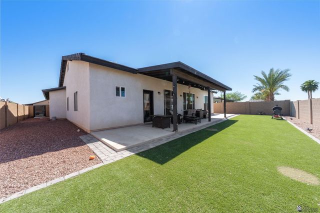 3982 S 34 Dr, Yuma, AZ 85365