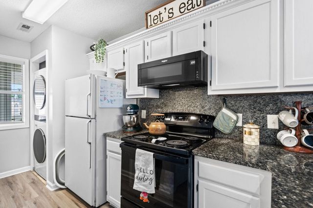 207 Landing Rd Apt G, North Myrtle Beach, SC 29582