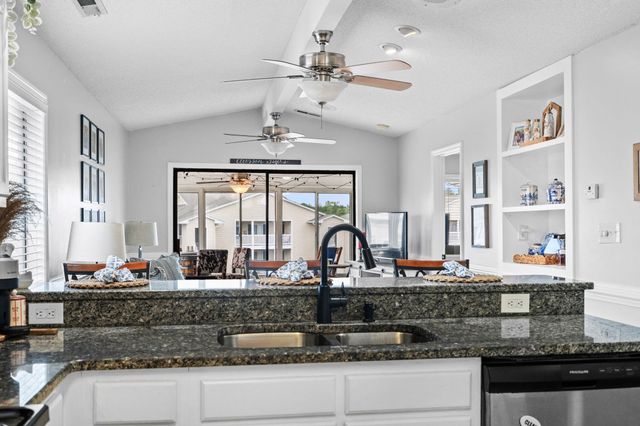 207 Landing Rd Apt G, North Myrtle Beach, SC 29582