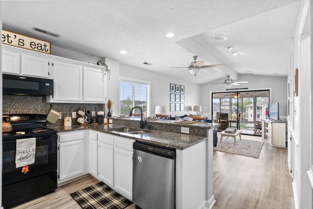 207 Landing Rd Apt G, North Myrtle Beach, SC 29582