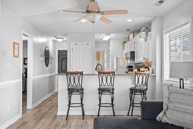 207 Landing Rd Apt G, North Myrtle Beach, SC 29582