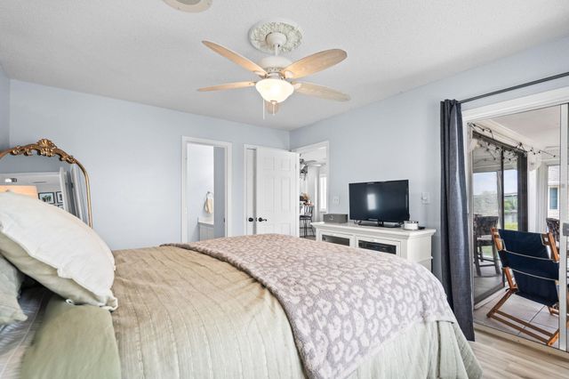 207 Landing Rd Apt G, North Myrtle Beach, SC 29582