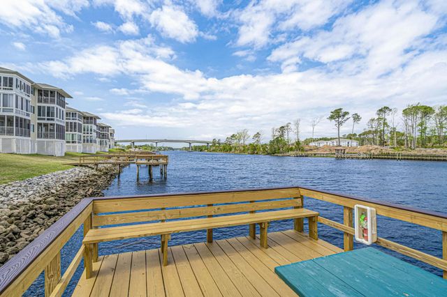 207 Landing Rd Apt G, North Myrtle Beach, SC 29582