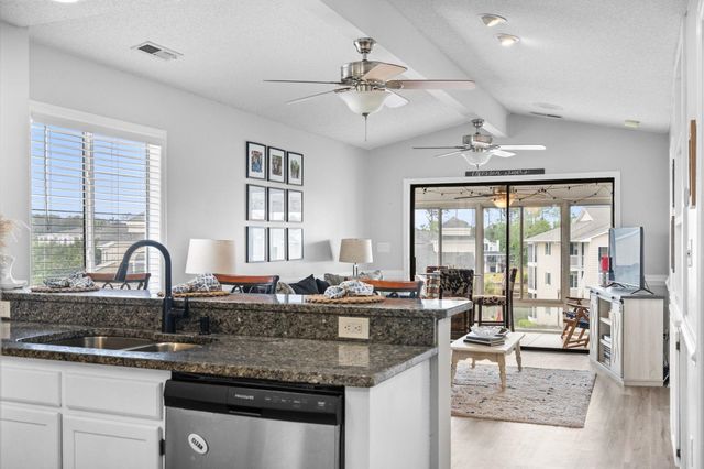 207 Landing Rd Apt G, North Myrtle Beach, SC 29582