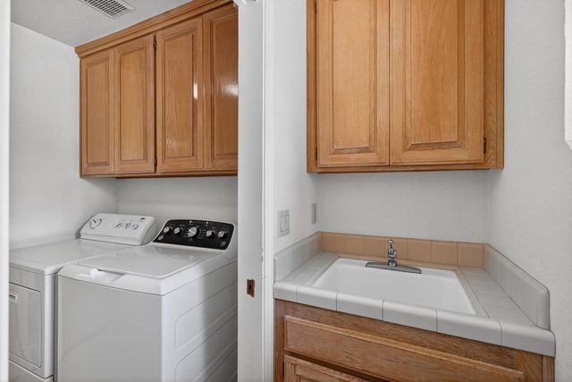 7013 Cedar Oaks Dr, Granite Bay, CA 95746