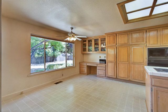 7013 Cedar Oaks Dr, Granite Bay, CA 95746