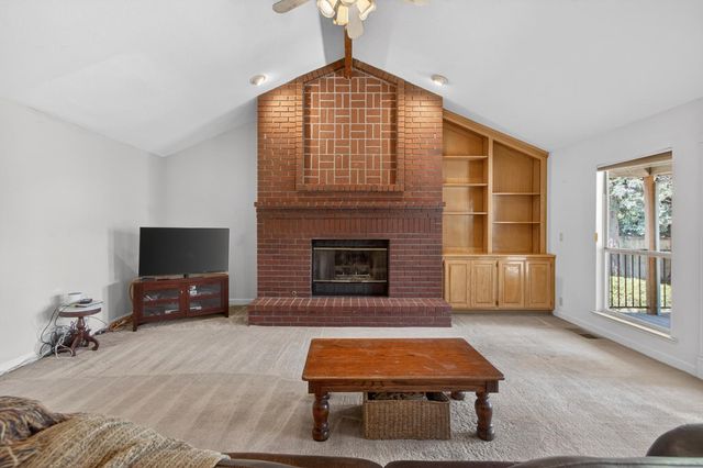 7013 Cedar Oaks Dr, Granite Bay, CA 95746