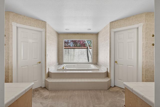 7013 Cedar Oaks Dr, Granite Bay, CA 95746