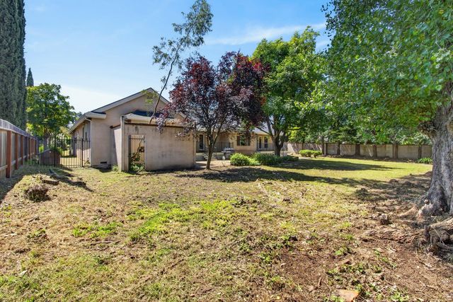 7013 Cedar Oaks Dr, Granite Bay, CA 95746