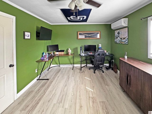 111 Airport Rd, Princeton, KY 42445