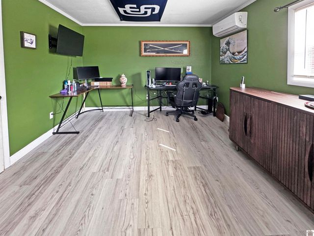 111 Airport Rd, Princeton, KY 42445