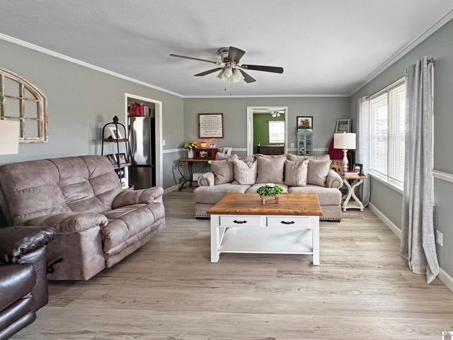 111 Airport Rd, Princeton, KY 42445