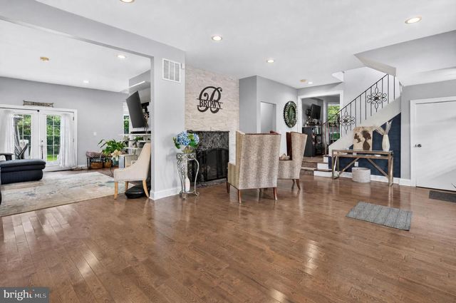 1204 MELROSE AVE, Elkins Park, PA 19027