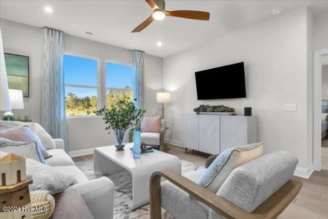 7458 Linda Vista Lane 277, Leland, NC 28451