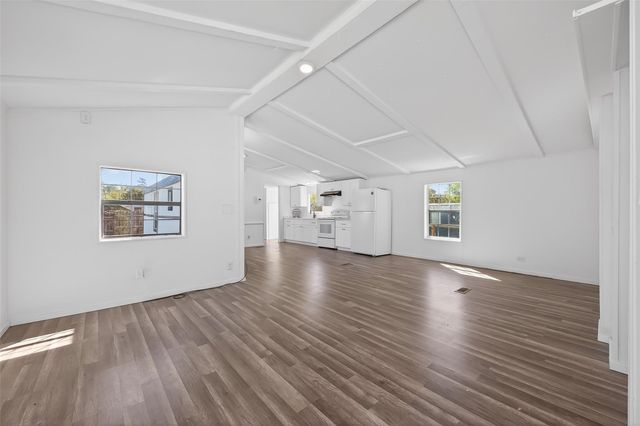 208 Yaupon Hbr, Onalaska, TX 77494