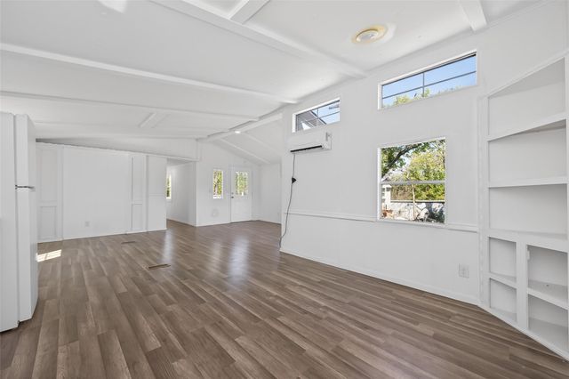 208 Yaupon Hbr, Onalaska, TX 77494