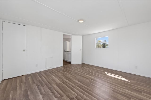 208 Yaupon Hbr, Onalaska, TX 77494