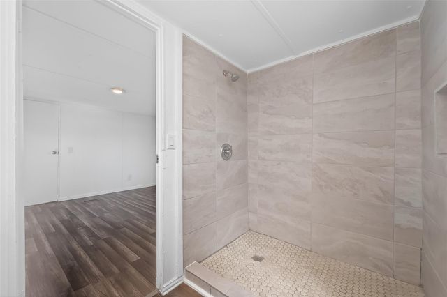 208 Yaupon Hbr, Onalaska, TX 77494