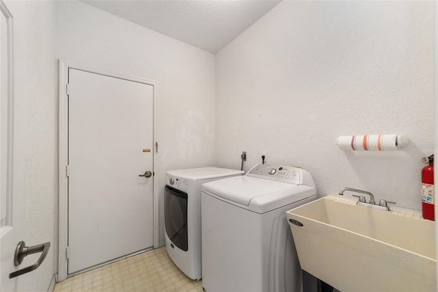 11461 SW 82ND COURT ROAD, Ocala, FL 34481