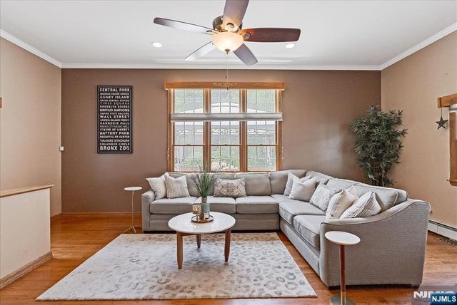 15 Oak Street, Hillsdale, NJ 07642