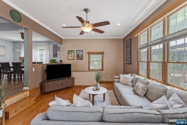 15 Oak Street, Hillsdale, NJ 07642