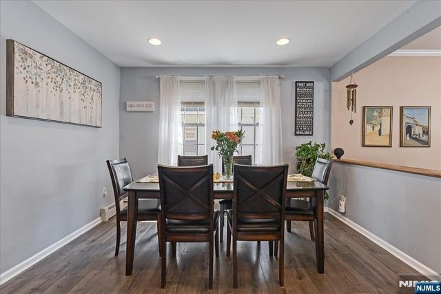 15 Oak Street, Hillsdale, NJ 07642