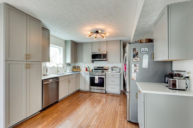 206 W Marthona Rd, Madison, TN 37115