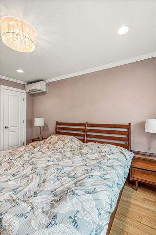 67-100 Dartmouth Street, New York City, NY 11375