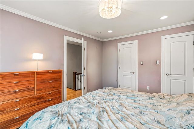 67-100 Dartmouth Street, New York City, NY 11375