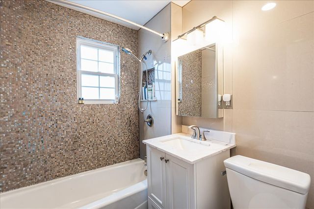 67-100 Dartmouth Street, New York City, NY 11375