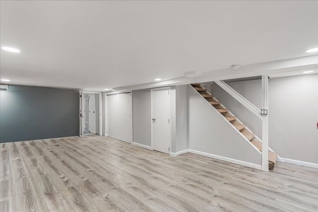 67-100 Dartmouth Street, New York City, NY 11375