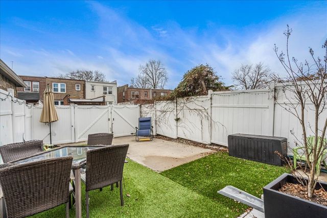 67-100 Dartmouth Street, New York City, NY 11375