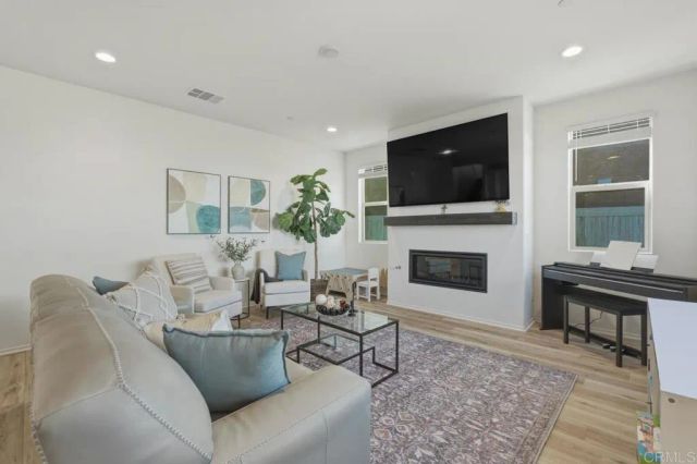 27983 Moosa Creek Way, Valley Center, CA 92082