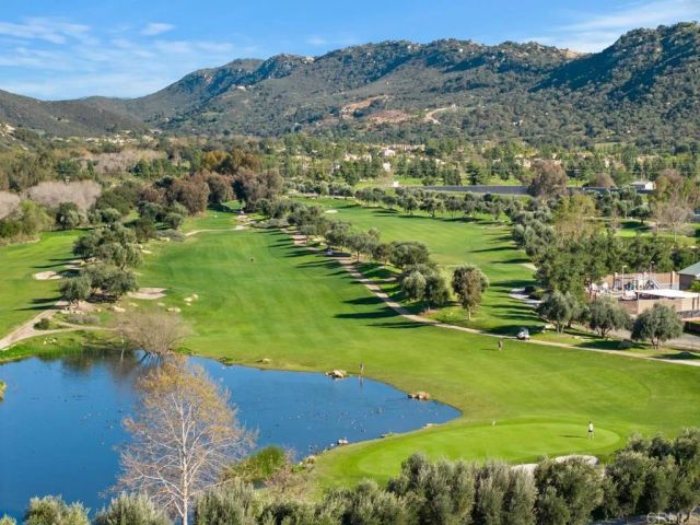 27983 Moosa Creek Way, Valley Center, CA 92082