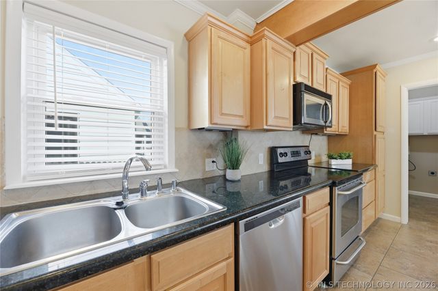 2811 E 22nd Street, Tulsa, OK 74114