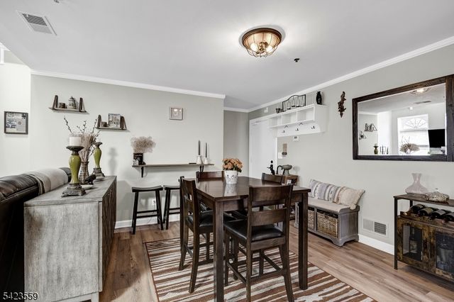 5 Center Ave 8, Morris Twp., NJ 07960