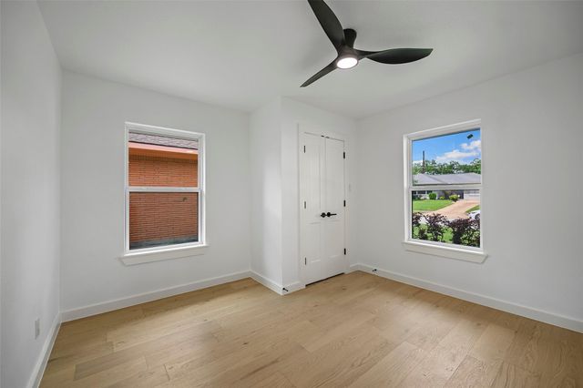 1818 Watercrest Drive, Houston, TX 77008